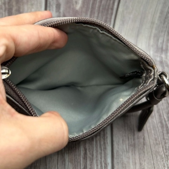 COACH Poppy Limited Edition Sequin Iridescent Wristlet Clutch Bag Vintage RARE - Picture 14 of 15